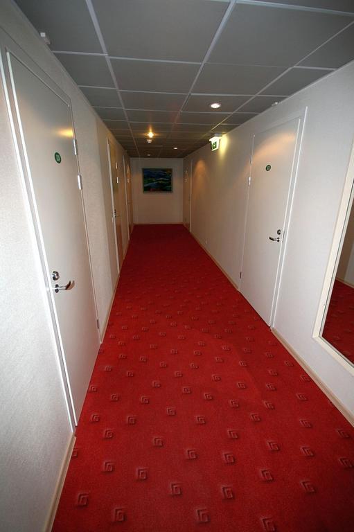 Hotell Sonajala Kärdla Exterior foto