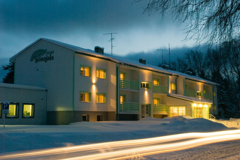 Hotell Sonajala Kärdla Exterior foto